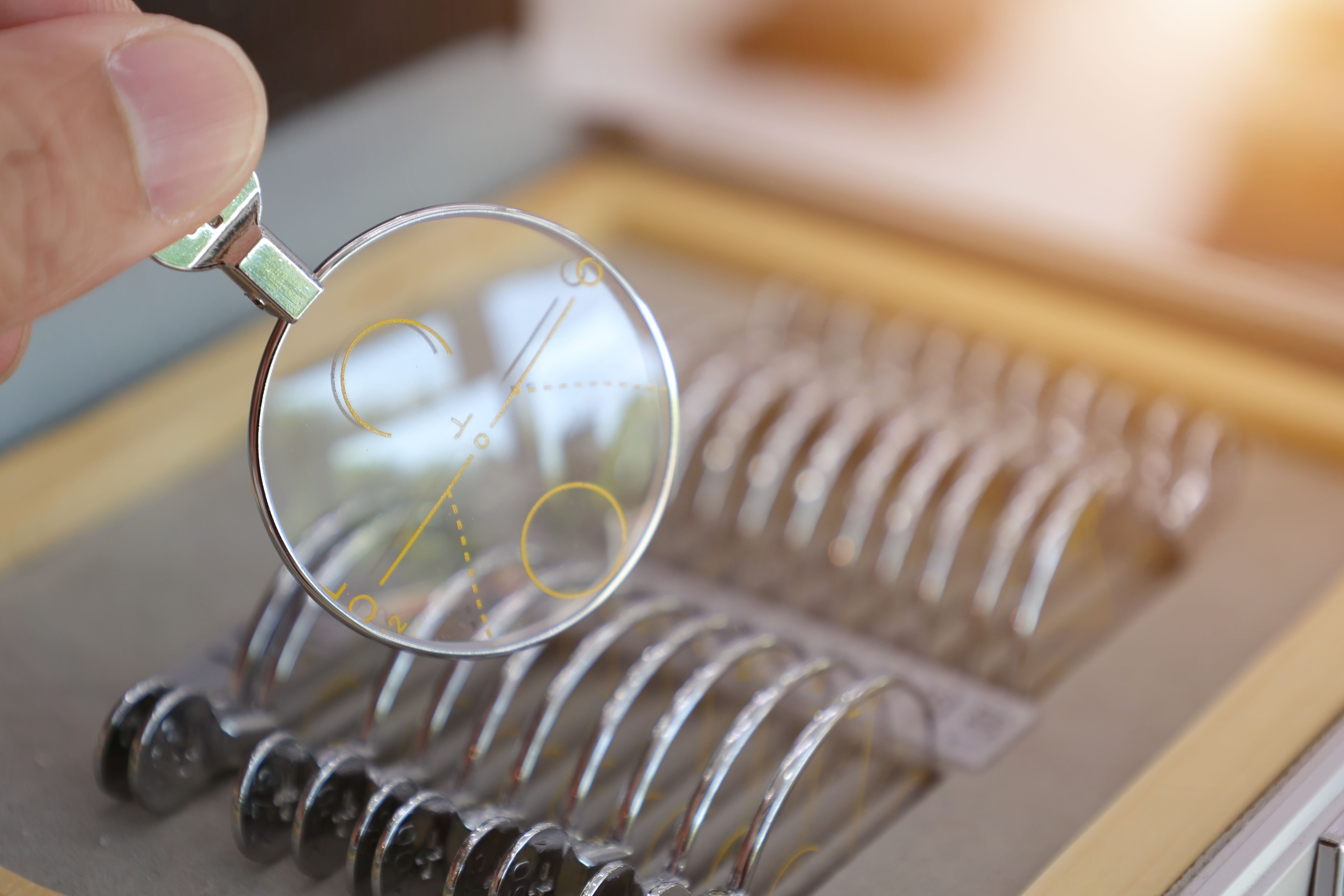 progressive lens troubleshooting and digital freeform fitting